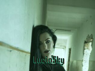 Lucia_Sky