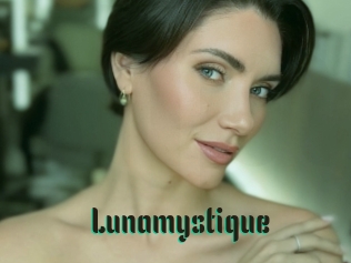 Lunamystique