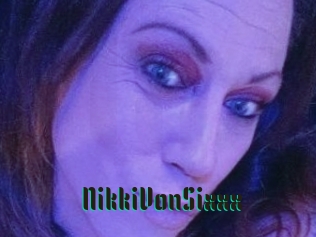 NikkiVonSixxx